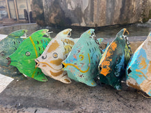 Load image into Gallery viewer, Lanterne Poisson Métal 33 cm