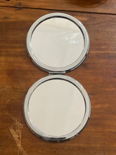 Charger l'image dans la galerie, Miroir de poche - Hiroaki Takahashi