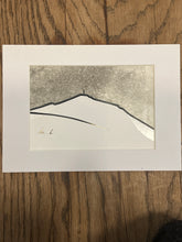 Load image into Gallery viewer, Encres noir et blanc Sainte Victoire Marie Lagarde