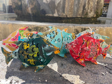 Charger l'image dans la galerie, Lanterne Poisson métal petite taille