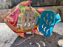 Charger l'image dans la galerie, Lanterne Poisson métal petite taille