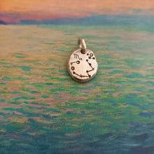 Charger l'image dans la galerie, Pendentif astro artyana Aix en Provence