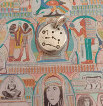 Charger l'image dans la galerie, Pendentif astro artyana Aix en Provence