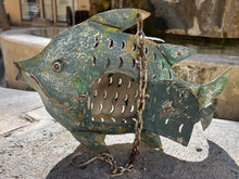 Load image into Gallery viewer, Lanterne Poisson Métal 33 cm
