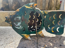 Charger l'image dans la galerie, Lanterne Poisson métal petite taille