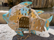 Load image into Gallery viewer, Lanterne Poisson Métal 33 cm