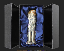 Load image into Gallery viewer, Les trois phases de la vie de la femme