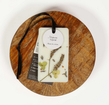 Load image into Gallery viewer, Suspension parfumée