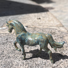 Load image into Gallery viewer, Cheval bronze artyana Aix en Provence