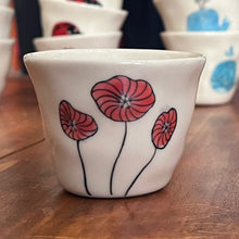 Charger l'image dans la galerie, Mini gobelet Vietnam peints à la main artyana Aix en Provence