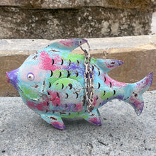 Load image into Gallery viewer, Lanterne Poisson Métal 33 cm