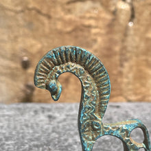 Charger l'image dans la galerie, Cheval grec bronze artyana Aix en Provence