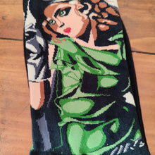 Charger l'image dans la galerie, Tamara de Lempicka - Young lady with gloves