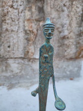 Load image into Gallery viewer, Bronze étrusque Offrande - Offerente