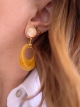 Charger l'image dans la galerie, Boucles d'oreilles résine artyana Aix en Provence