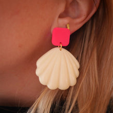 Charger l'image dans la galerie, Boucles d'oreilles coquillage artyana Aix en Provence