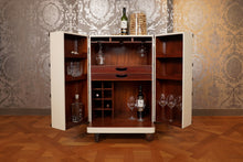 Load image into Gallery viewer, Meuble Bar Polo Club
