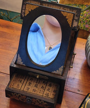Charger l'image dans la galerie, Coffret bijoux mirroir chinois Aix en Provence