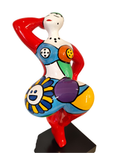 Load image into Gallery viewer, Sculpture femme couleurs Artyana Boutique des musées