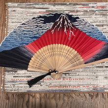 Load image into Gallery viewer, éventail dessin mont fuji bois artyana