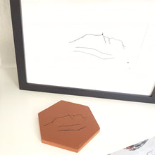 Load image into Gallery viewer, Tomette sainte victoire mazart artyana Aix en Provence