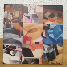 Load image into Gallery viewer, Les Carrés d'Art