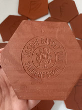 Load image into Gallery viewer, Tomette sainte victoire mazart artyana Aix en Provence