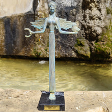 Load image into Gallery viewer, Bronze Nike - Déesse de la victoire
