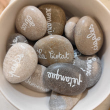 Charger l'image dans la galerie, Bol 15 galets thème Provence