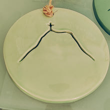 Charger l'image dans la galerie, Médaillon de mur à accrocher - montagne Sainte Victoire