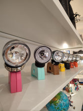 Charger l'image dans la galerie, Lampe chien sculpture Aix en Provence