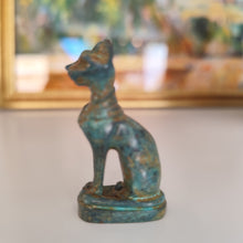 Load image into Gallery viewer, Chat bronze artyana Aix en Provence