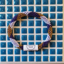 Load image into Gallery viewer, Bracelet en perles du Népal - Violet