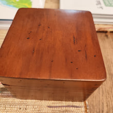 Load image into Gallery viewer, Boussole de sauvetage