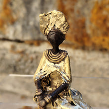 Charger l'image dans la galerie, Petit bronze africain assis