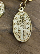 Charger l'image dans la galerie, Collier Santa