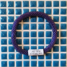 Load image into Gallery viewer, Bracelet en perles du Népal - Violet
