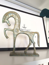 Charger l&#39;image dans la galerie, Cheval Grec avec socle - Bronze
