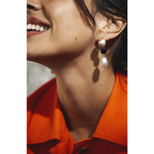 Charger l'image dans la galerie, COLLIER ET BOUCLES D'OREILLE KHENSIT