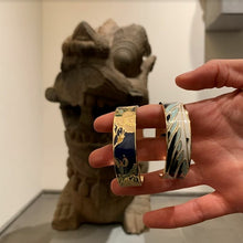 Load image into Gallery viewer, Bracelet hokusai artyana Aix en Provence