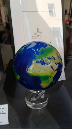 MOVA GLOBE - Globe rotatif - Bleu et Doré – ARTYANA - Boutique des musées
