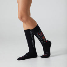 Load image into Gallery viewer, Chaussettes Gem Spa - Basquiat x Jimmy Lion
