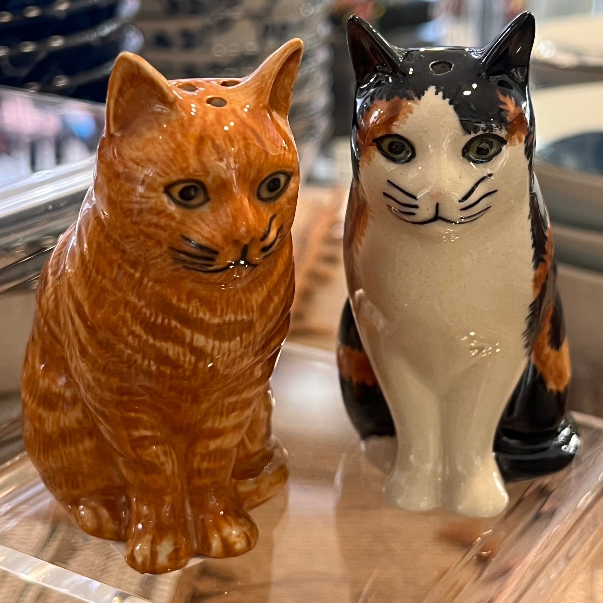 Salière Et Poivrière En Forme De Chat - Cadeau Déco Cuisine, Dimensions Environ 9.5x5cm, Noir Et Blanc