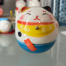 Load image into Gallery viewer, Maneki Neko Culbuto
