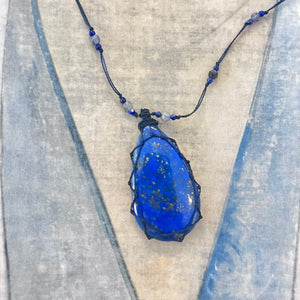 Collier pierre artyana Aix en Provence 