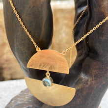 Load image into Gallery viewer, Bijoux artyana Aix en Provence 
