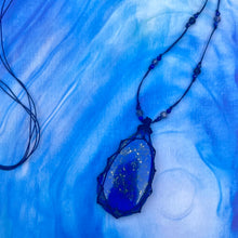 Load image into Gallery viewer, Collier pierre artyana Aix en Provence 
