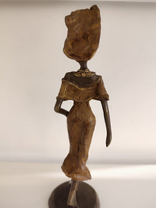 Sculpture femme bronze 21 cm