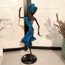 Load image into Gallery viewer, Danseuse Bronze - bleue

