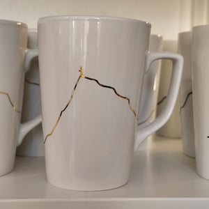 Mug Bonne Mère ou Sainte Victoire by Carmen